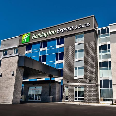 Holiday Inn Express & Suites - Trois Rivieres Ouest By Ihg Zewnętrze zdjęcie